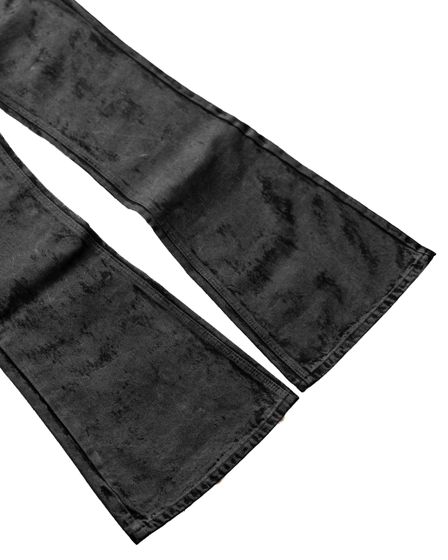 GLOSS BLACK FLARE PANTS