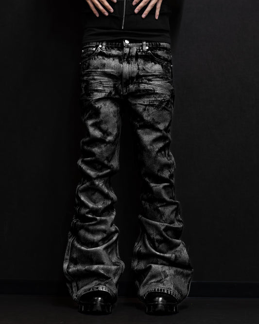 GLOSS BLACK FLARE PANTS