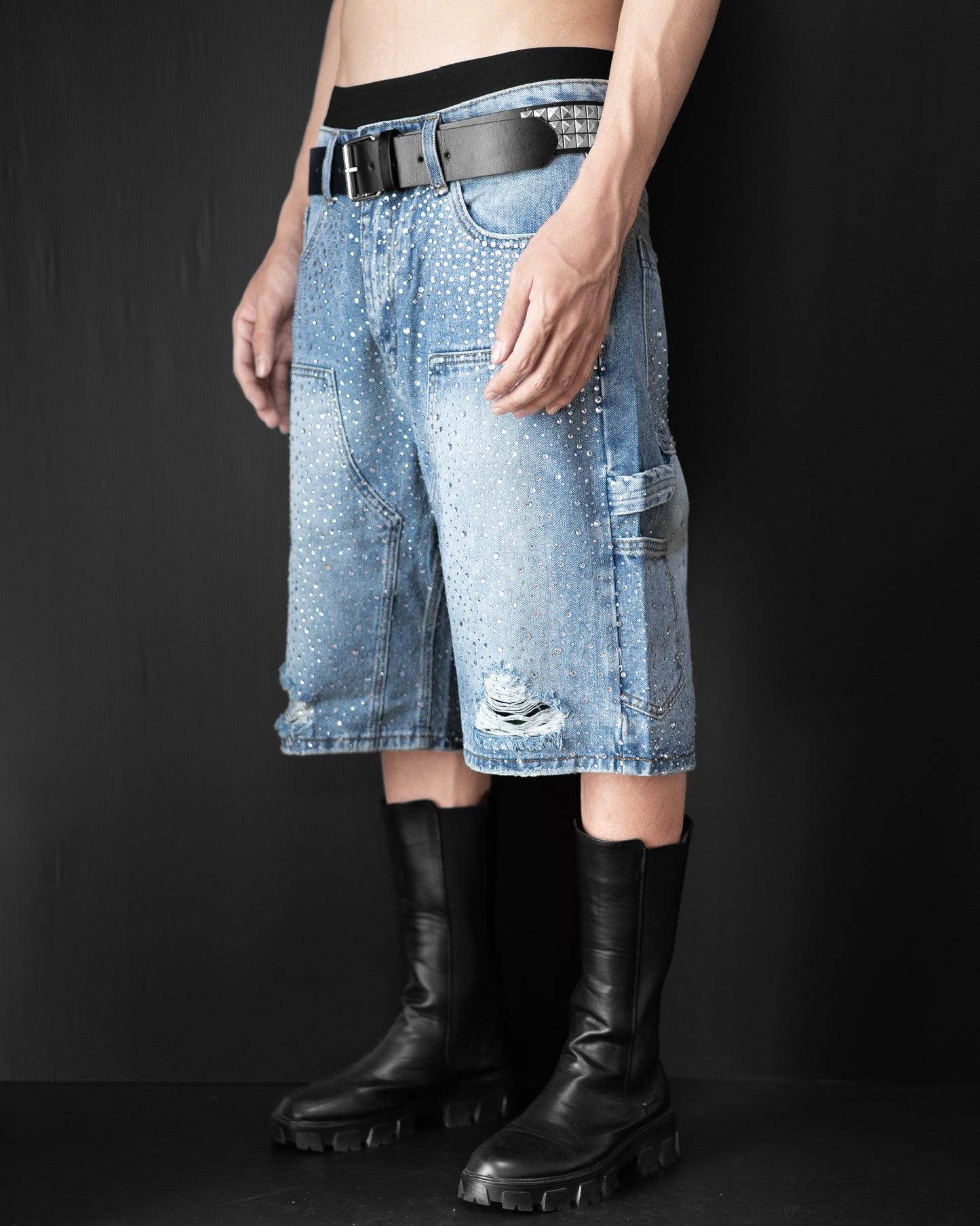 BLACK RHINESTONE DAMAGE DENIM SHORTS