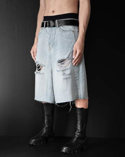 ICE BLUE DAMAGE DENIM SHORTS