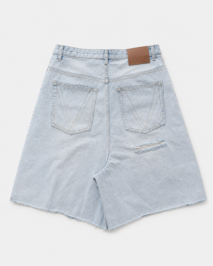 ICE BLUE DAMAGE DENIM SHORTS