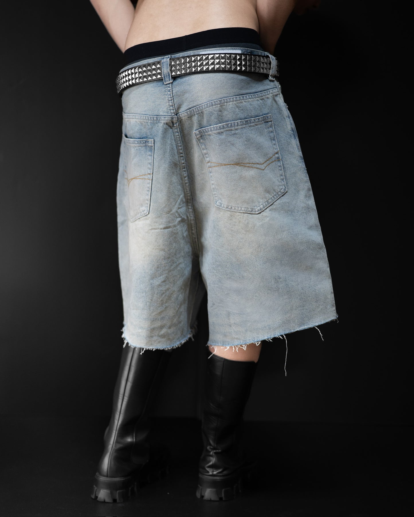 ICE BLUE DENIM SHORTS