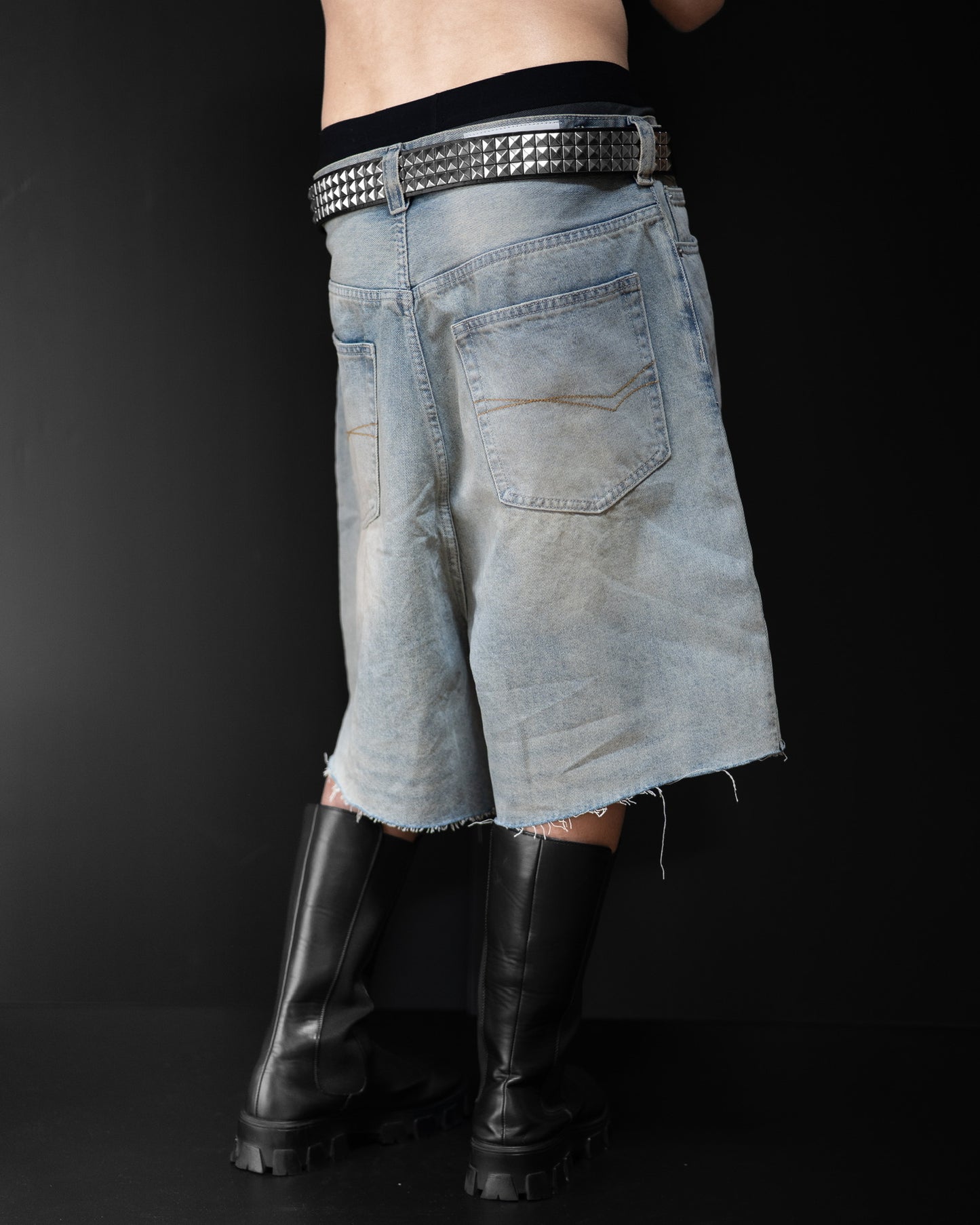ICE BLUE DENIM SHORTS