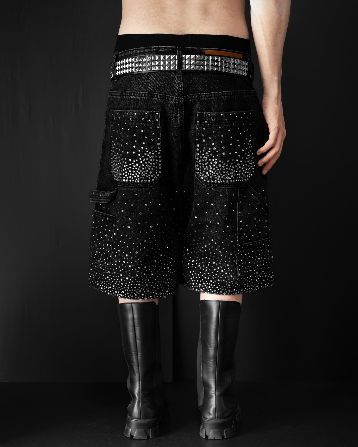 BLACK RHINESTONE DAMAGE DENIM SHORTS