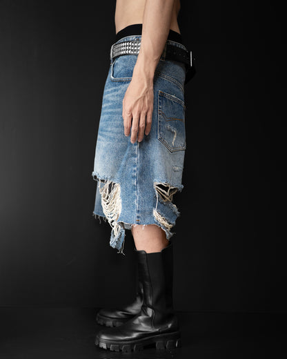 BLUE DAMAGE DENIM SHORTS