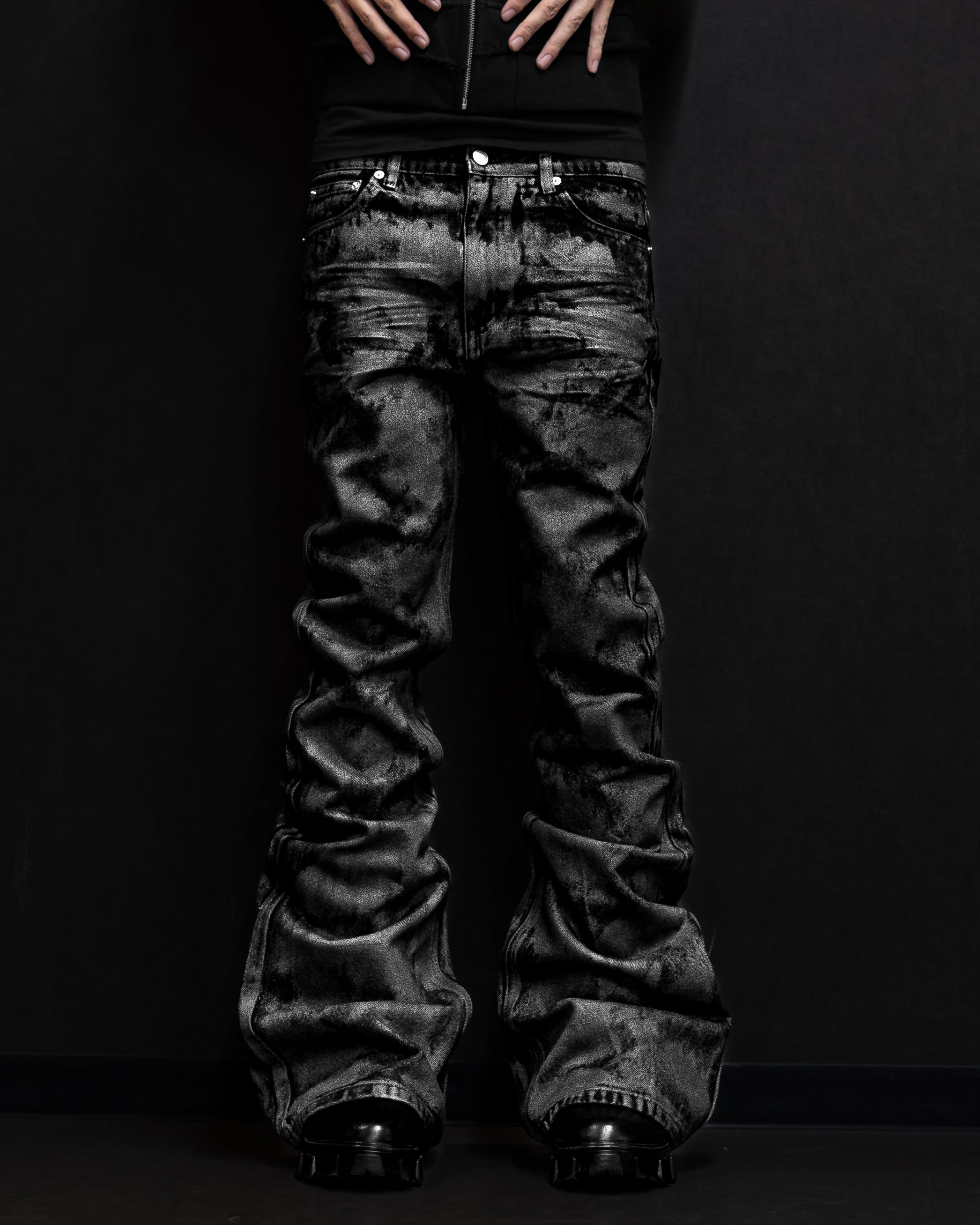 【adamas kronos】COATING FLARE PANTS GLOSS BLACK FLARE PANTS – ADAMAS KRONOS