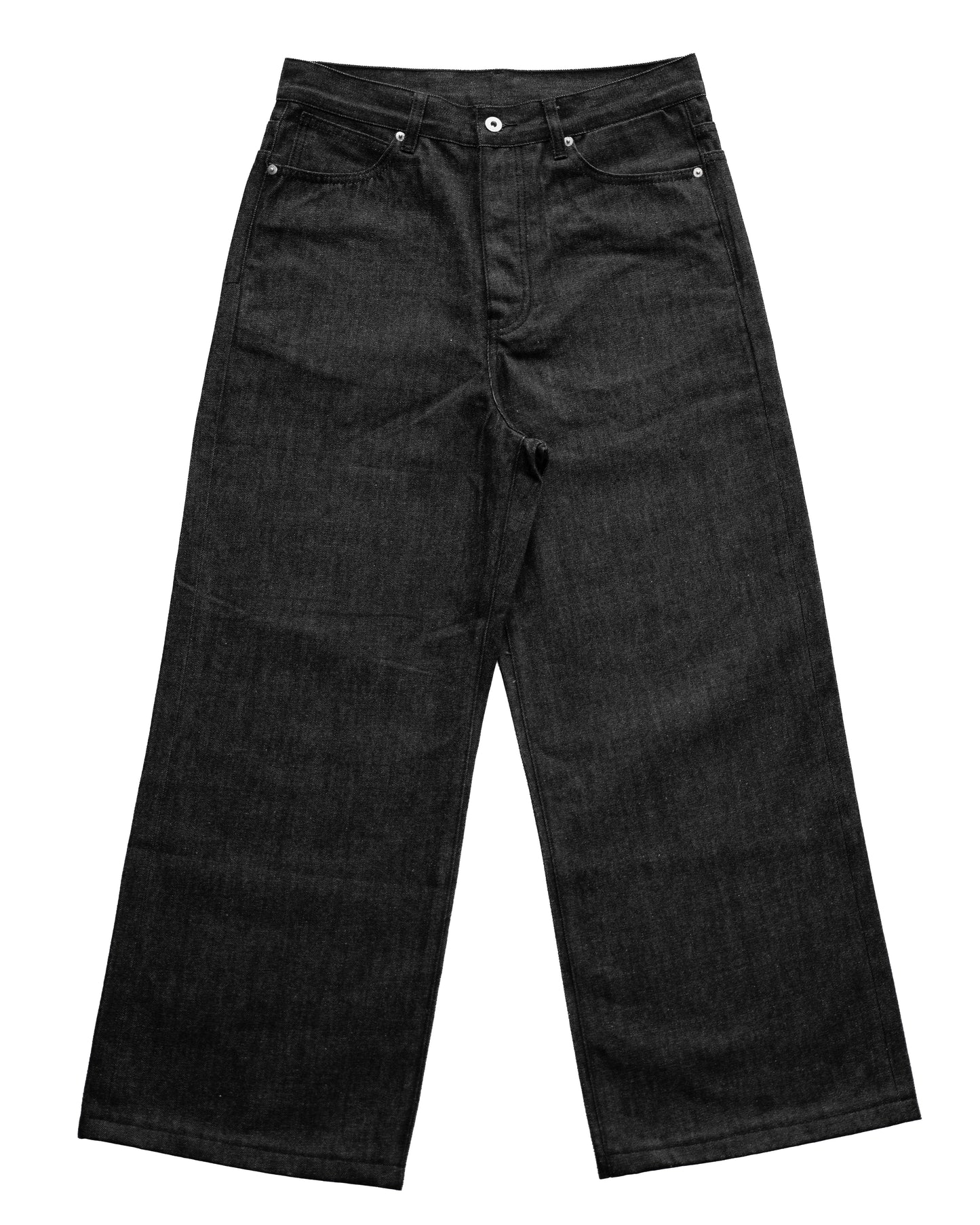 “VOLUME SHAPED WIDE BLACK DENIM”