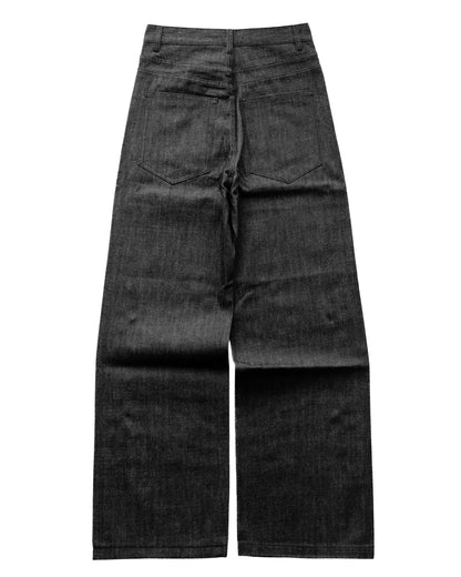 “VOLUME SHAPED WIDE BLACK DENIM”