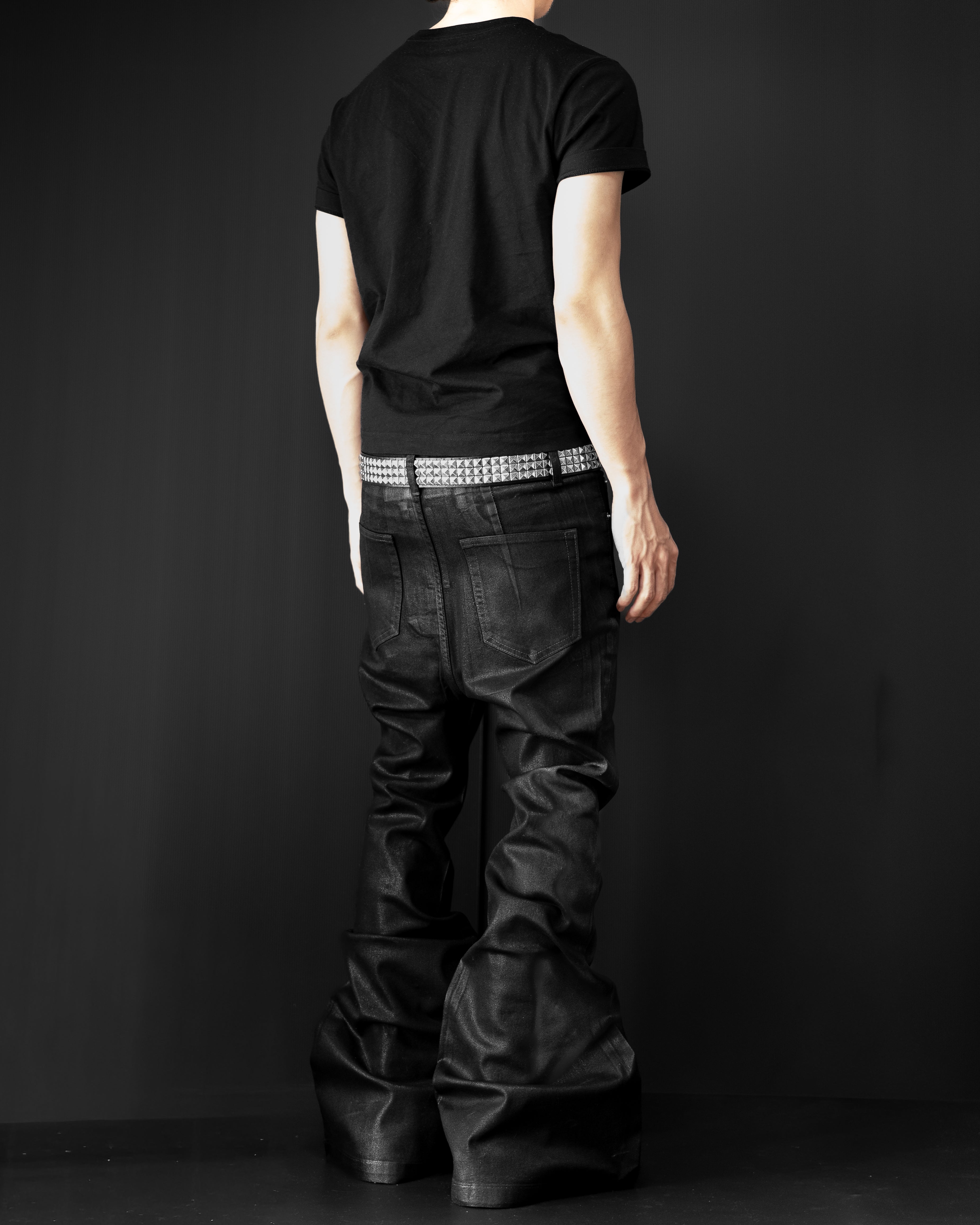 COATING FLARE PANTS – ADAMAS KRONOS