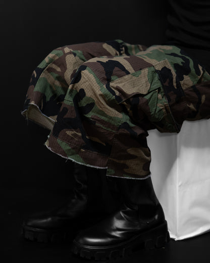 CAMO WIDE CARGO SHORTS