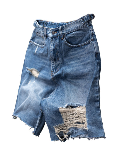 BLUE DAMAGE DENIM SHORTS