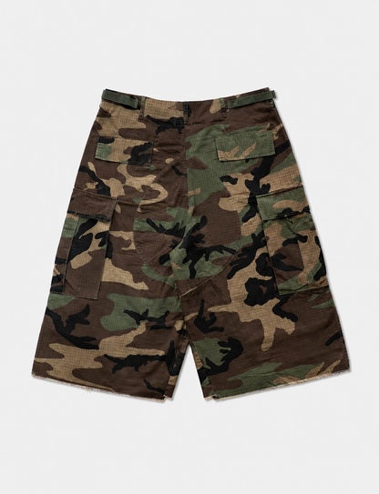 CAMO WIDE CARGO SHORTS