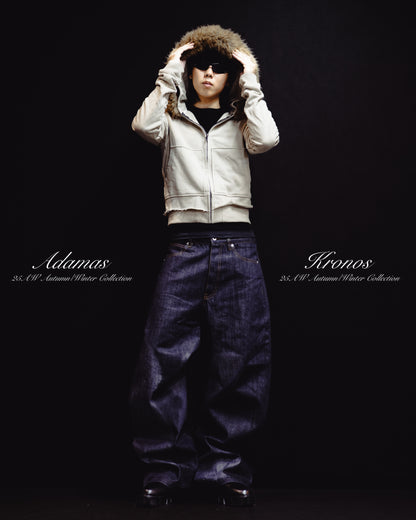 “VOLUME SHAPED WIDE BLUE DENIM”