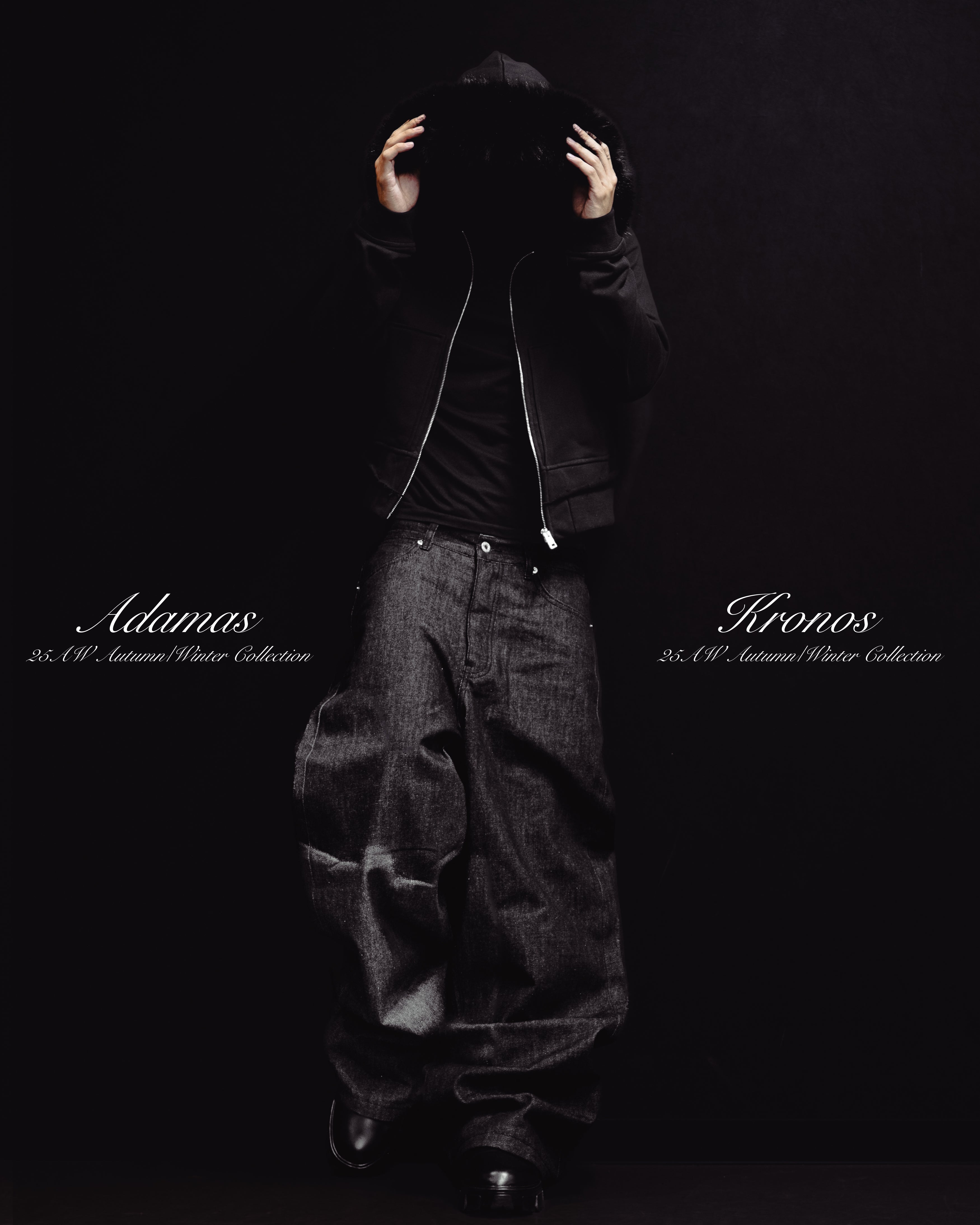 VOLUME SHAPED WIDE BLACK DENIM” – ADAMAS KRONOS