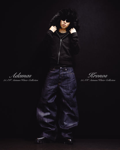 “VOLUME SHAPED WIDE BLUE DENIM”